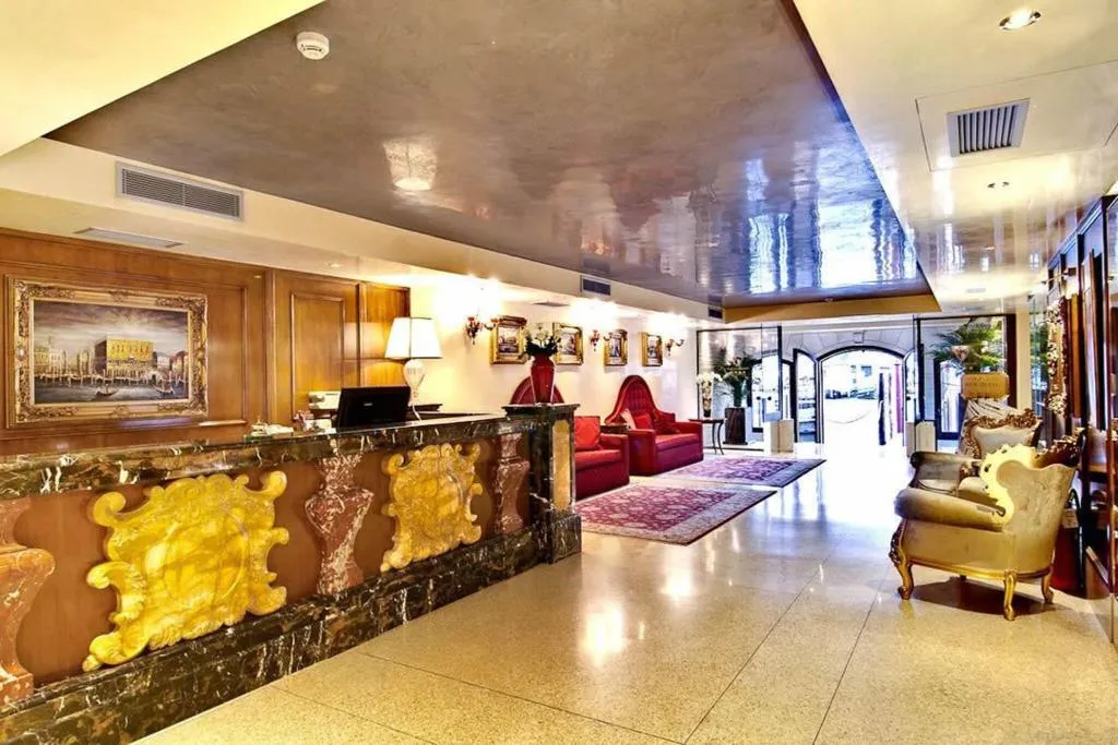 Lobby, Pesaro Palace, Venice