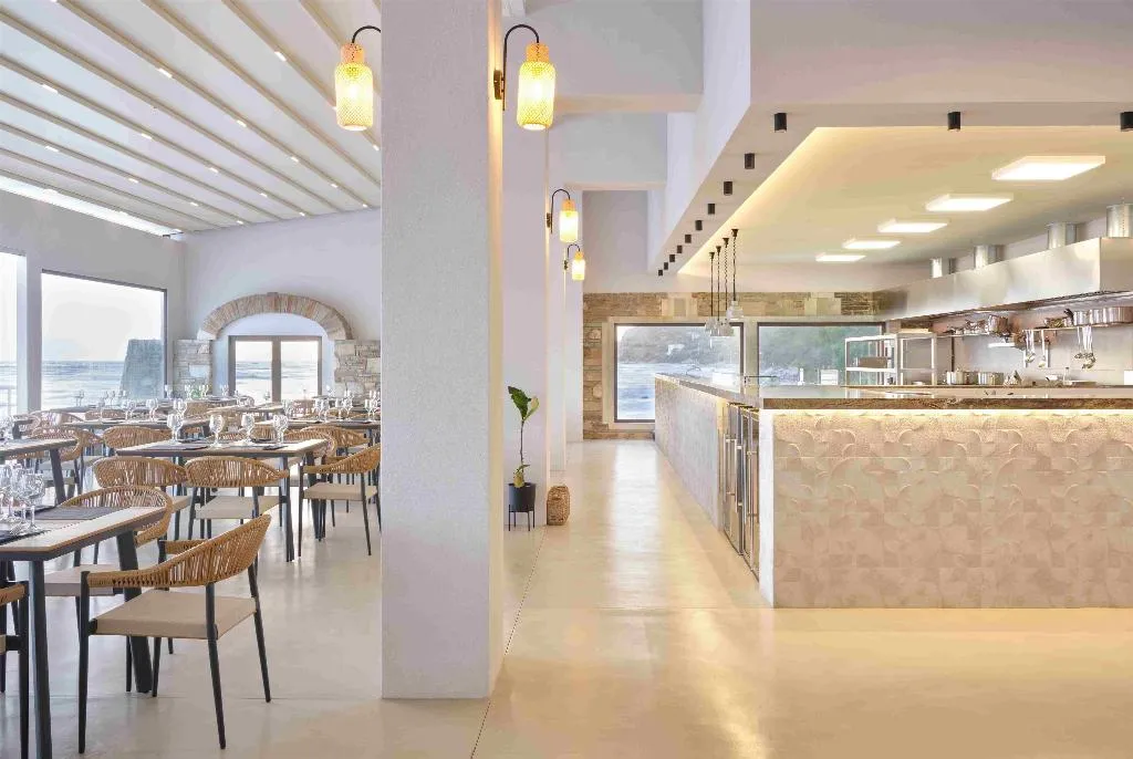 Restaurant, Ramada by Wyndham Loutraki Poseidon Resort, Kalamata