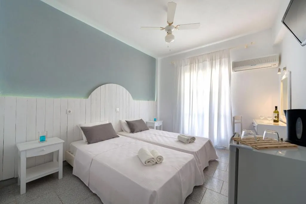 Room, Ikaros Hotel, Santorini