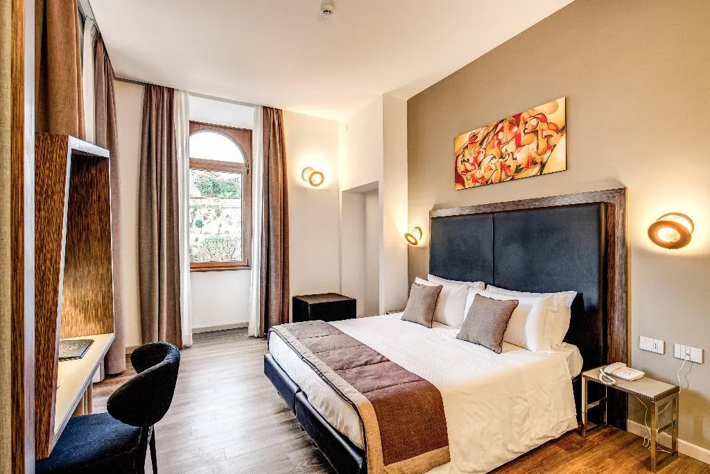 DOUBLE SUPERIOR Room, Al Manthia Hotel, Rome