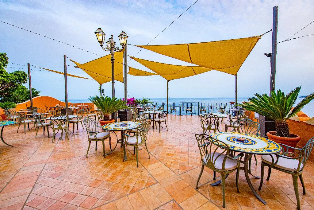 Terrace, Baia Taormina Hotel CDS Hotels, Taormina