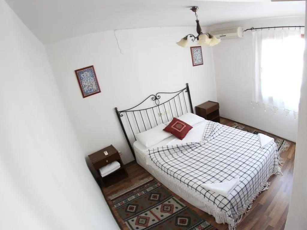 DOUBLE STANDARD Room, Tuncay Pension, Izmir
