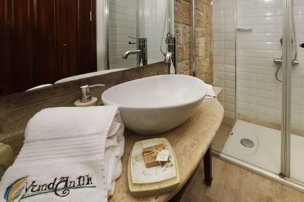 Room CLASSIC Room, YundAntik Cunda Konaklari, Izmir