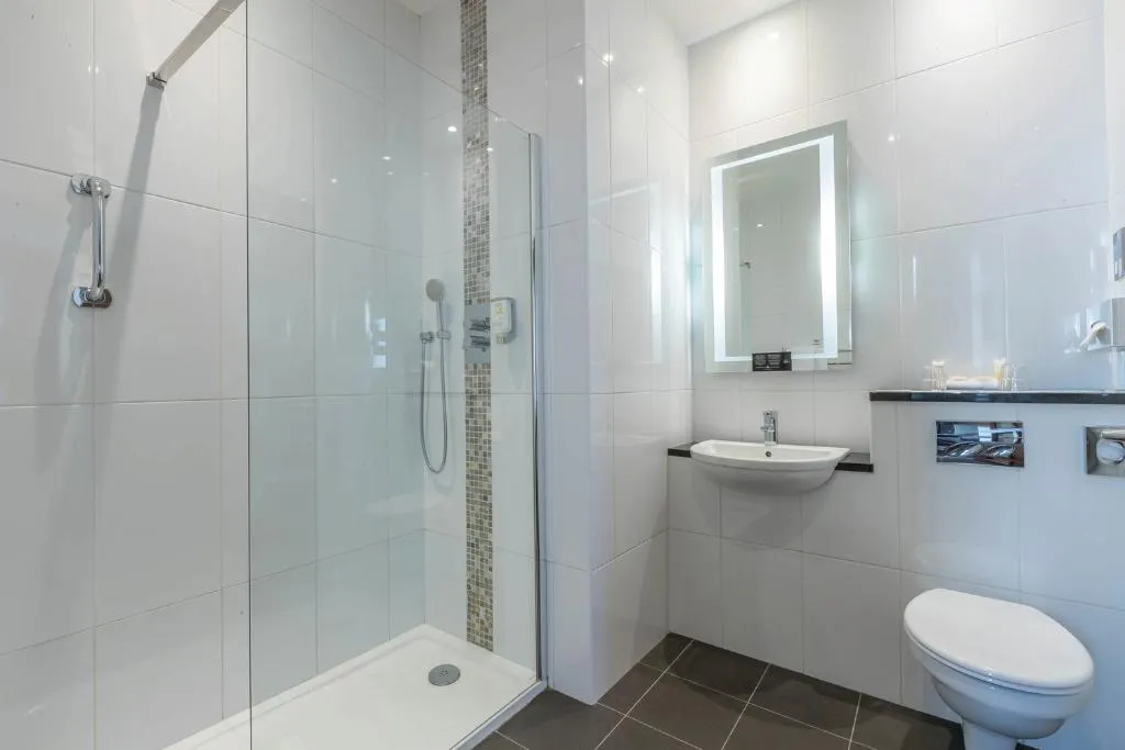 DOUBLE DELUXE QUEEN BED Room, Hotel Riu Plaza The Gresham Dublin, Dublin