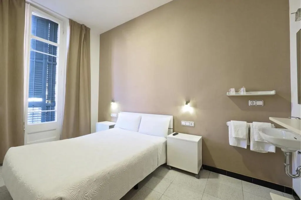Room, Pensión Peiró, Barcelona