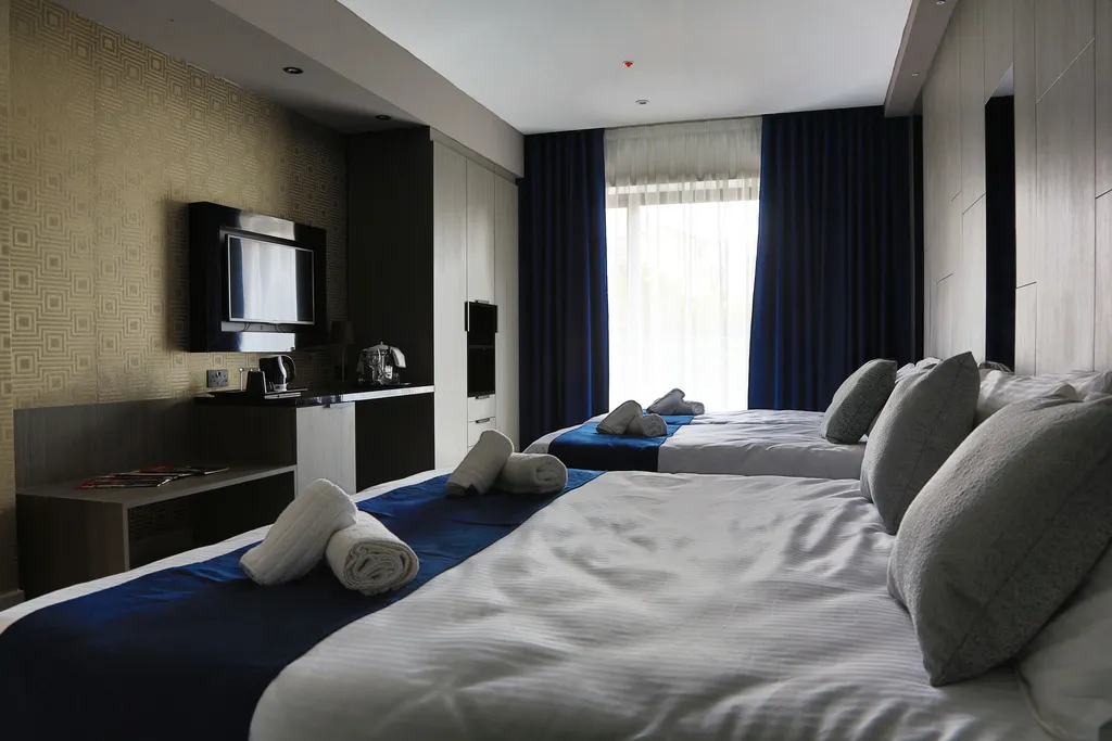 SINGLE SUPERIOR Room, The District Hotel, Malta