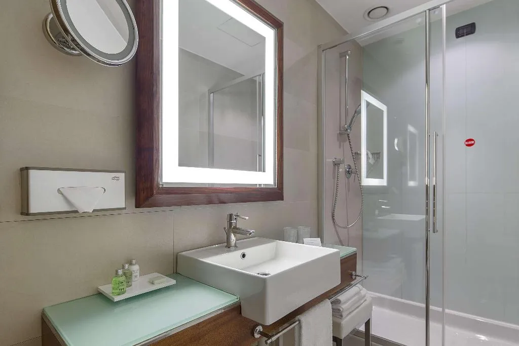 DOUBLE STANDARD Room, NH Collection Milano Touring, Milan