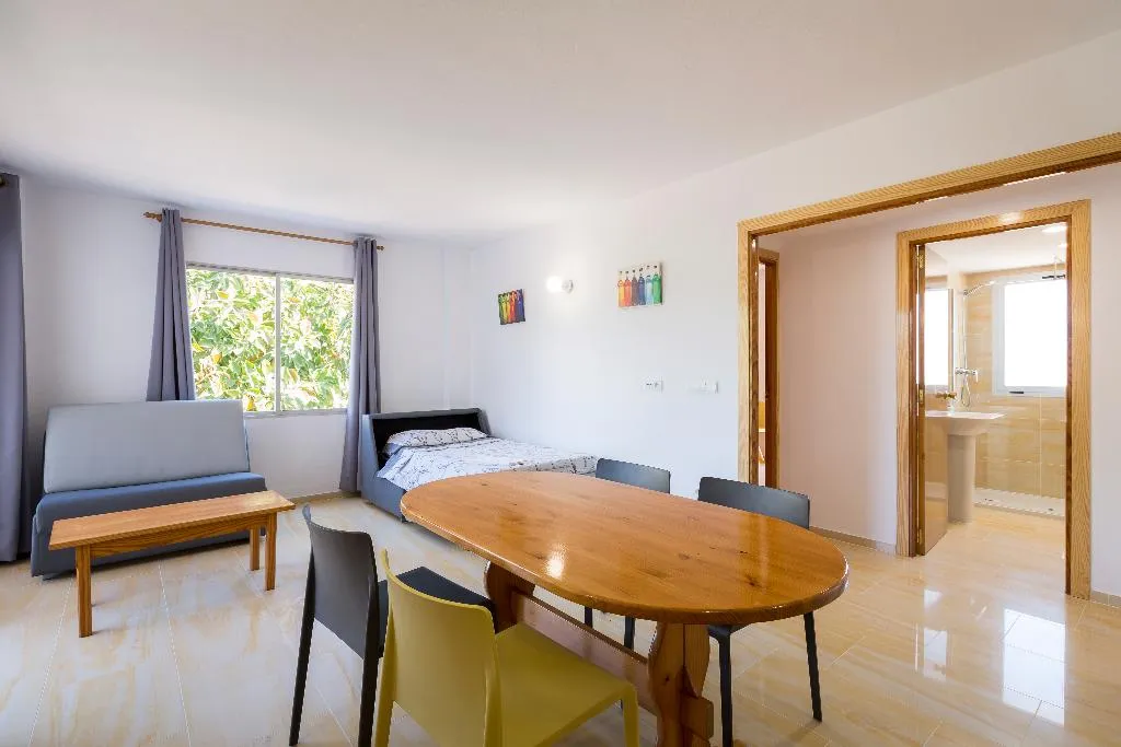 APARTMENT CAPACITY 5 TWO BEDROOMS Room, Zodiac Apartamentos, Ibiza