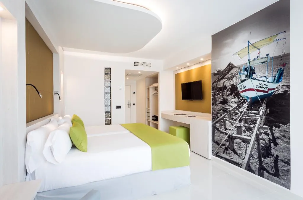 DOUBLE WITH TERRACE Room, The Ibiza Twiins, Ibiza