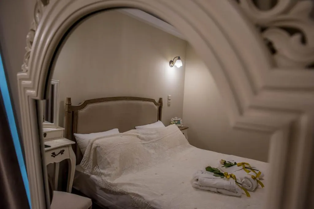 SUITE TWO BEDROOMS Room, Kyria Boutique House, Athens