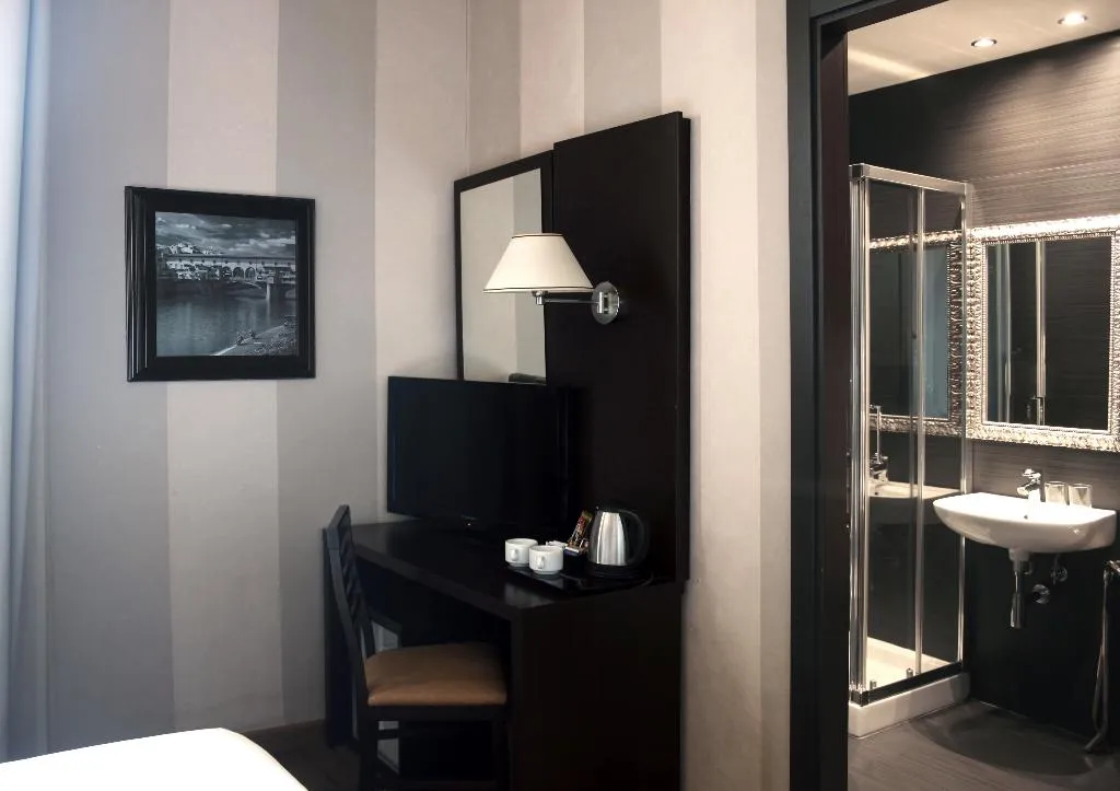 Room, c-hotels Club, Florence