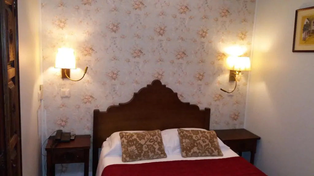 SINGLE ECONOMY Room, Dom Sancho I, Lisbon
