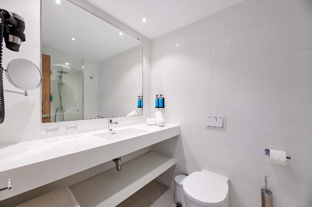 DOUBLE SINGLE USE SEA VIEW WITH BALCONY Room, AluaSoul Hotel Carolina, Majorca