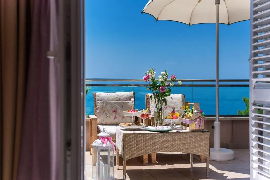Room, Maritimo, Split