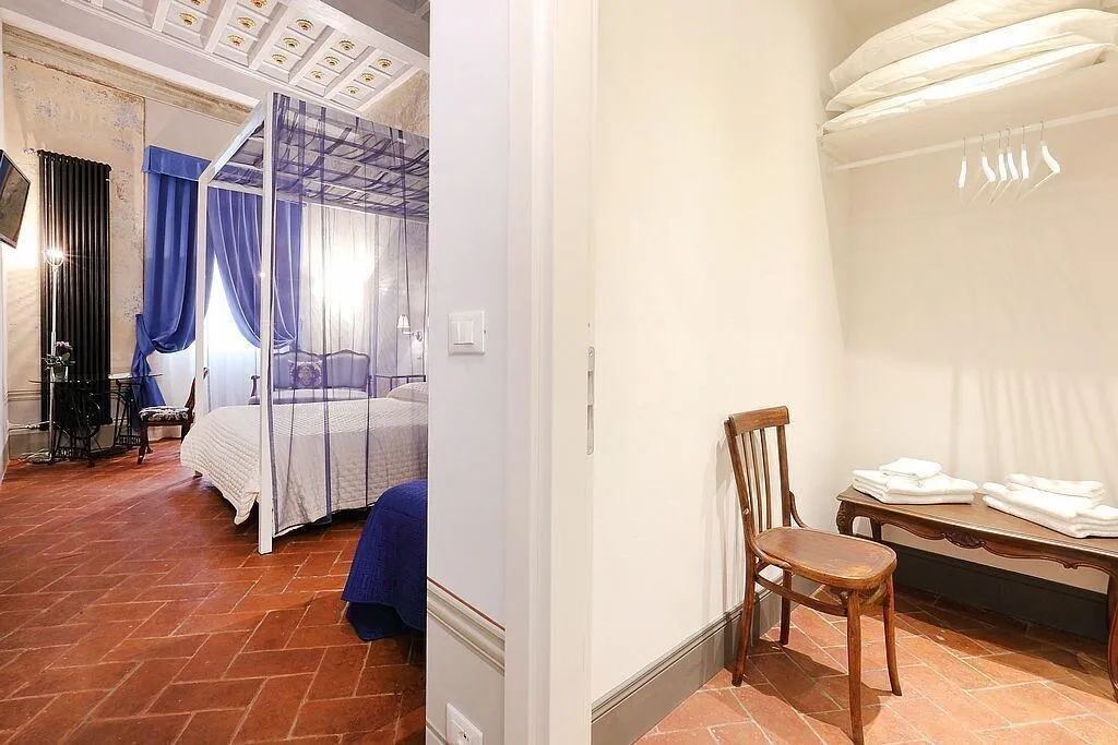 Room, Uffizi Harmony, Florence