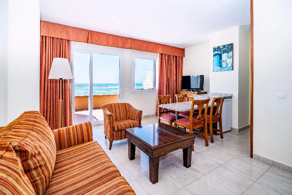 APARTMENT SEA VIEW Room, Hotel Sunway Playa Golf & Spa, Sitges, Costa Brava