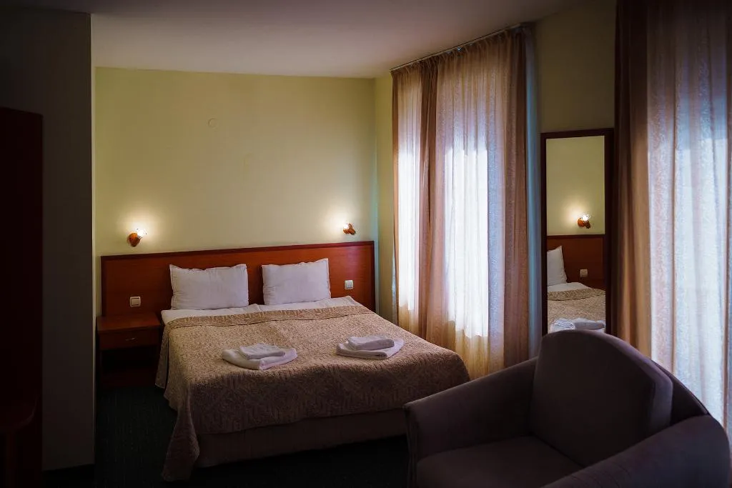 DOUBLE ONE BED Room, Hotel Dionis, Varna