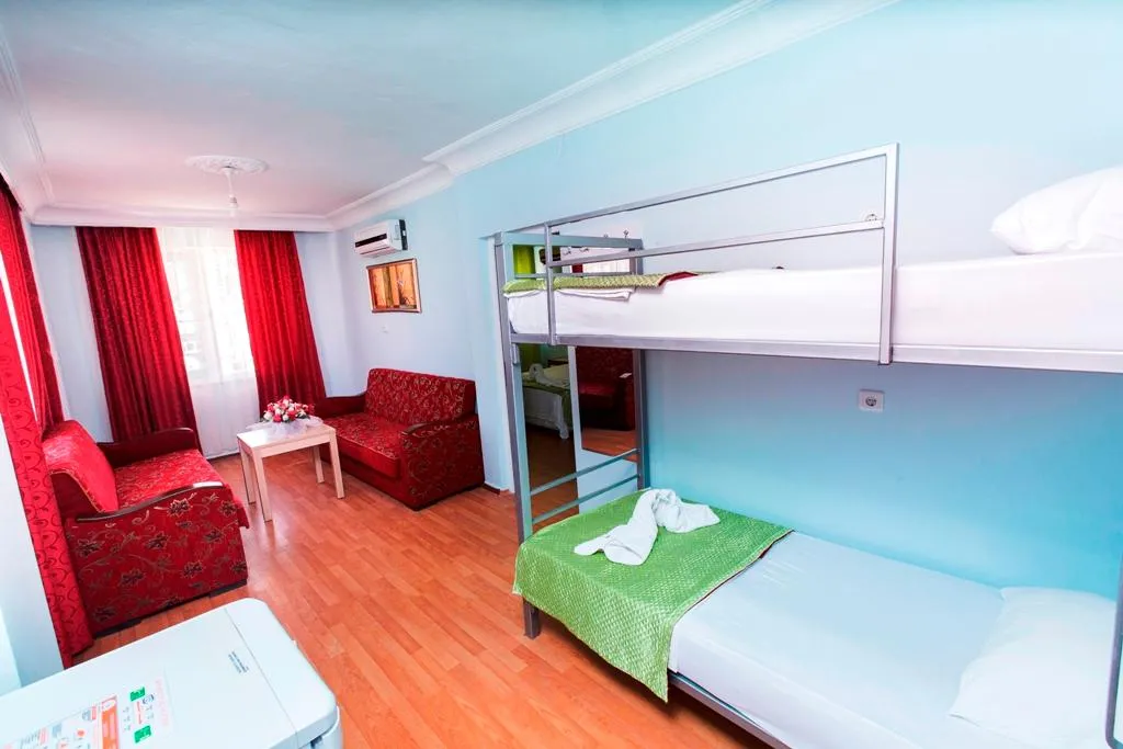 APARTMENT CAPACITY 1 Room, Nehir Apart Otel, Antalya