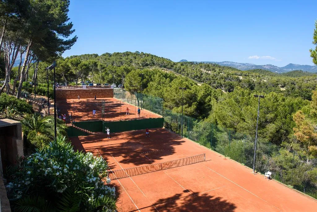 Sports and Entertainment, Hilton Mallorca Galatzo, Majorca