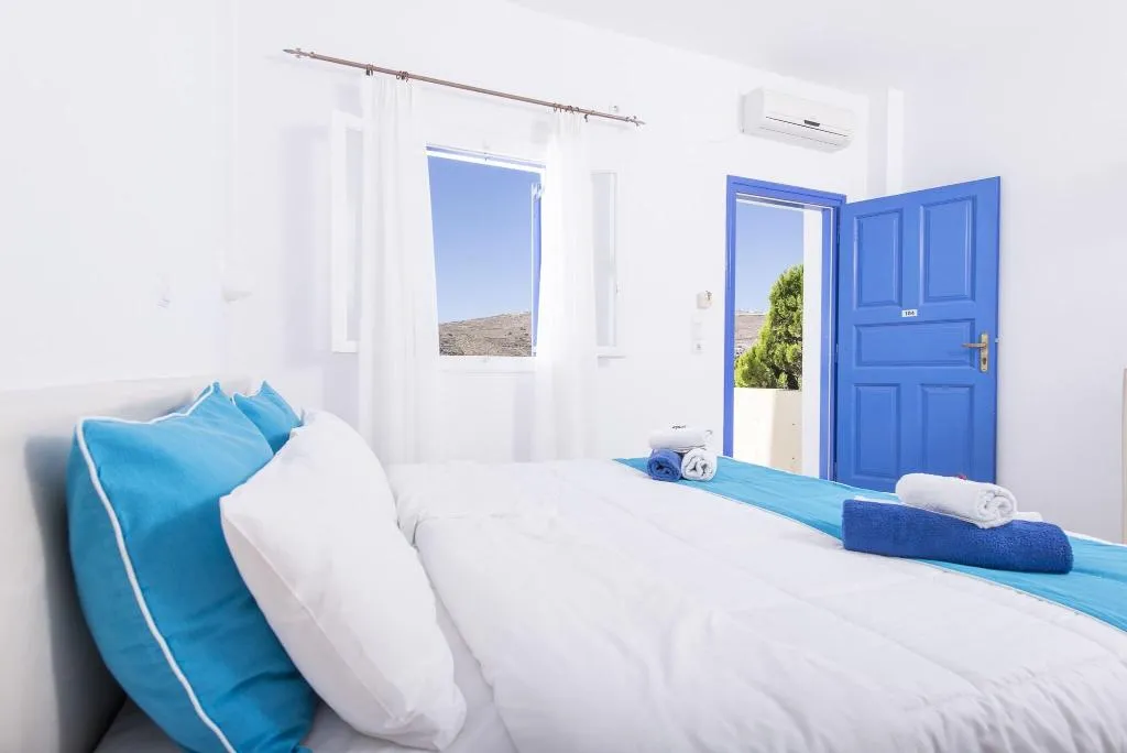 STUDIO GARDEN VIEW Room, Bella Santorini, Santorini