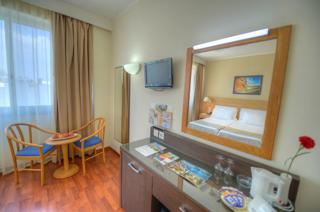 Double or Twin STANDARD Room, The Preluna Hotel, Malta