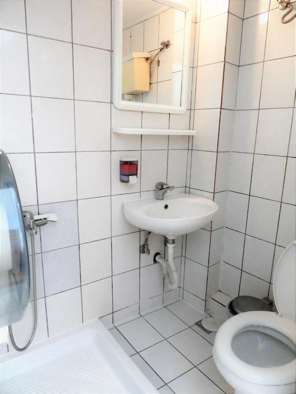 Room, Fivos, Athens