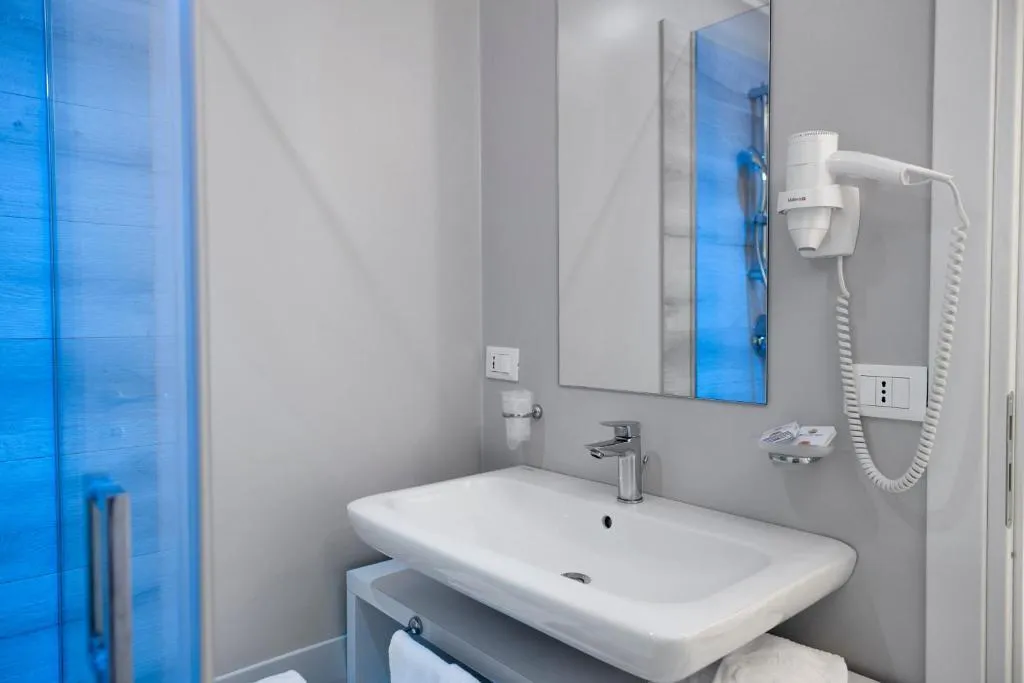Room, Marina di Petrolo Hotel & SPA, Palermo