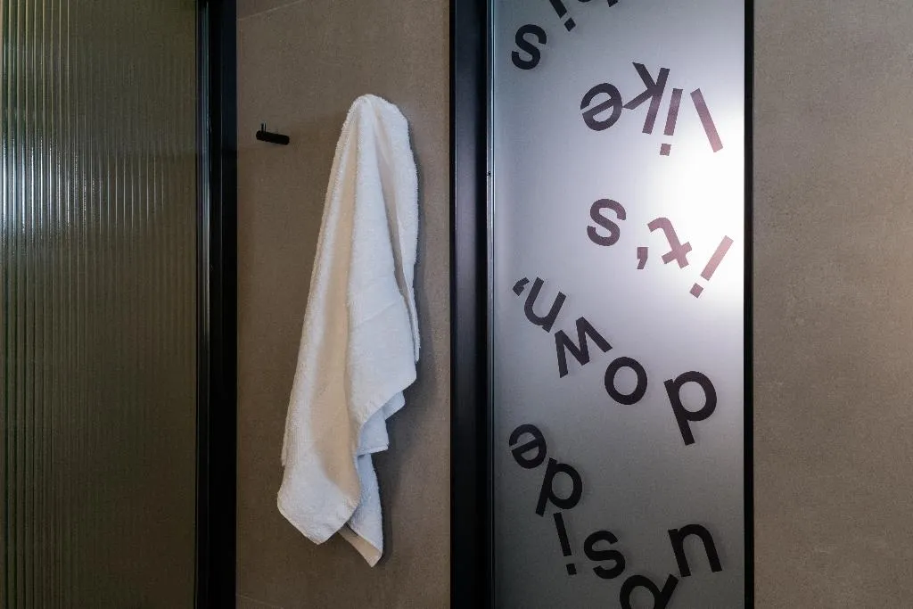 Double or Twin DELUXE Room, Chic & Basic Gravity, Porto