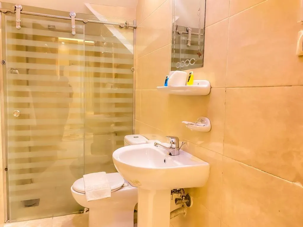 DOUBLE SUPERIOR NON SMOKING Room, Giza Pyramids Inn, Cairo