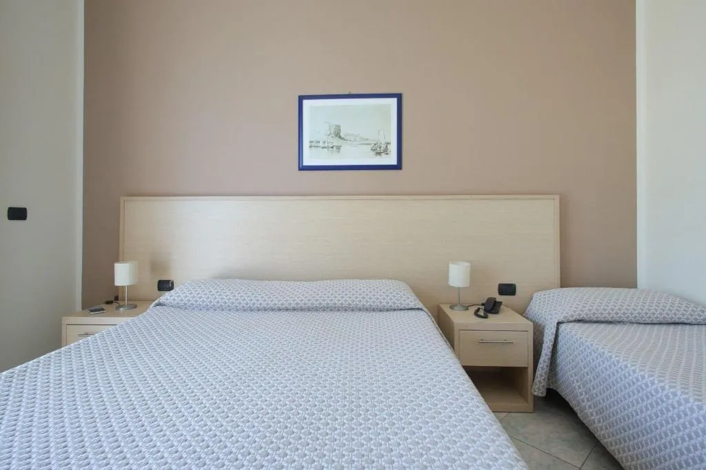 Room, Hotel Tourist, Palermo