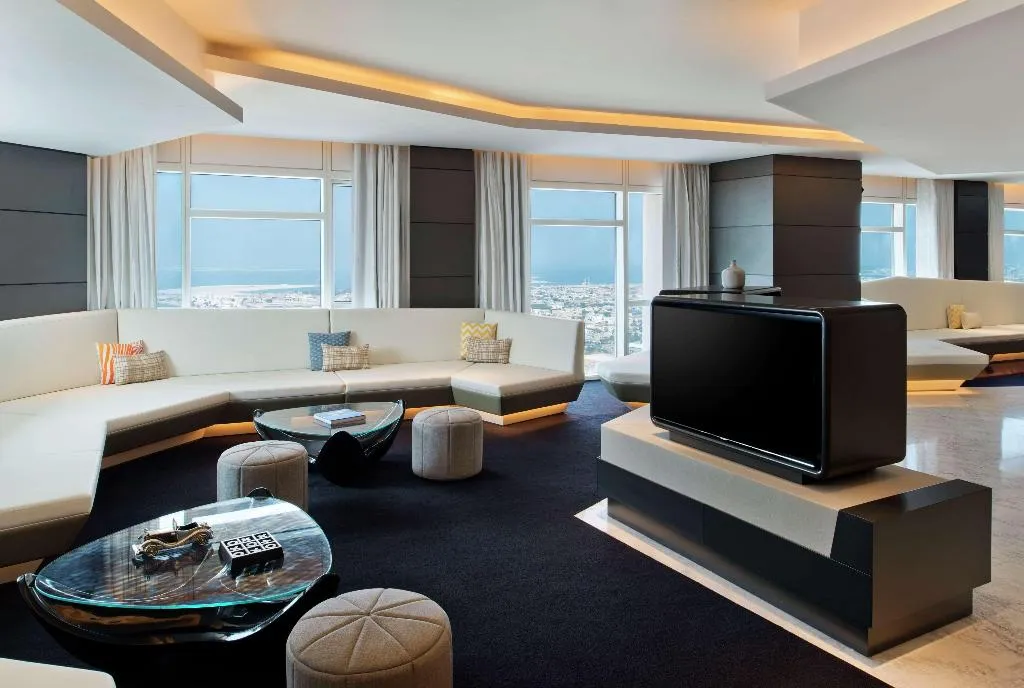 Room STANDARD Room, V Hotel Dubai, Curio Collection by Hilton, Dubai