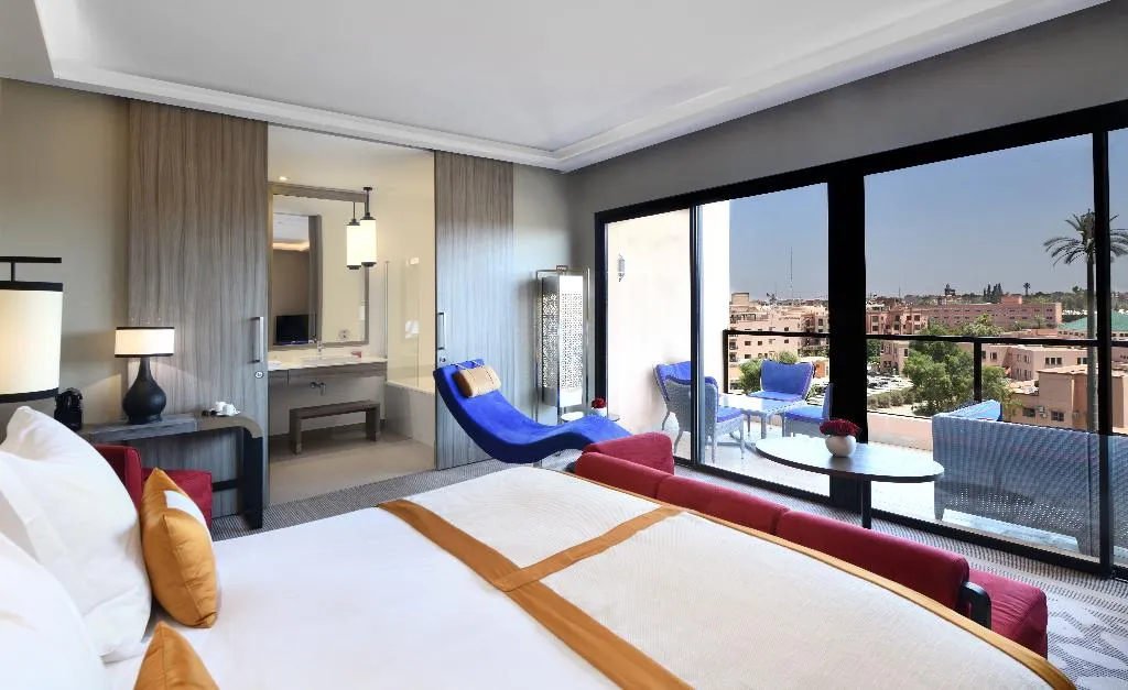 DOUBLE DELUXE KING BED Room, Movenpick Hotel Mansour Eddahbi Marrakech, Marrakech