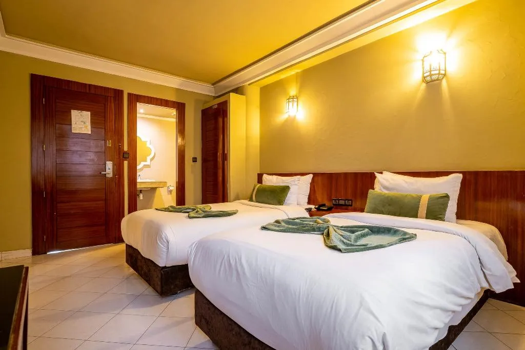 QUADRUPLE DELUXE Room, Hotel Casablanca City Center, Casablanca