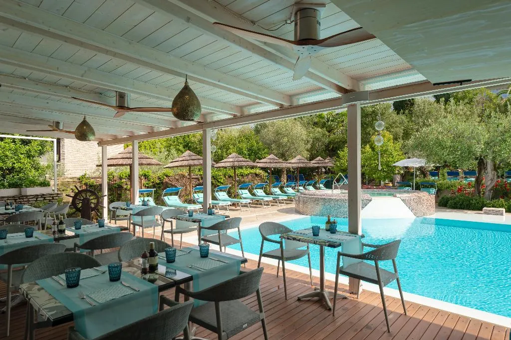 Restaurant, Olivi Hotel & Natural Spa, Milan