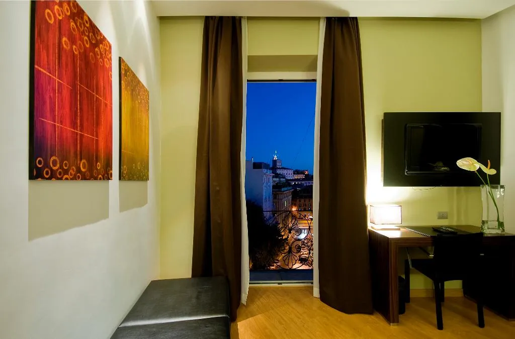 DOUBLE SUPERIOR WITH VIEWS Room, Trevi Collection, Rome