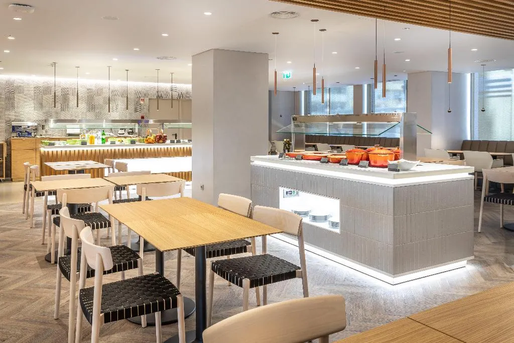 Restaurant, Holiday Inn Lisboa, Lisbon