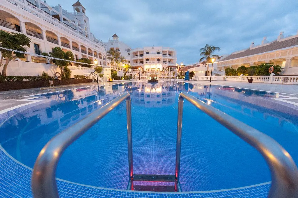 Pool, Ona Hollywood Mirage, Tenerife