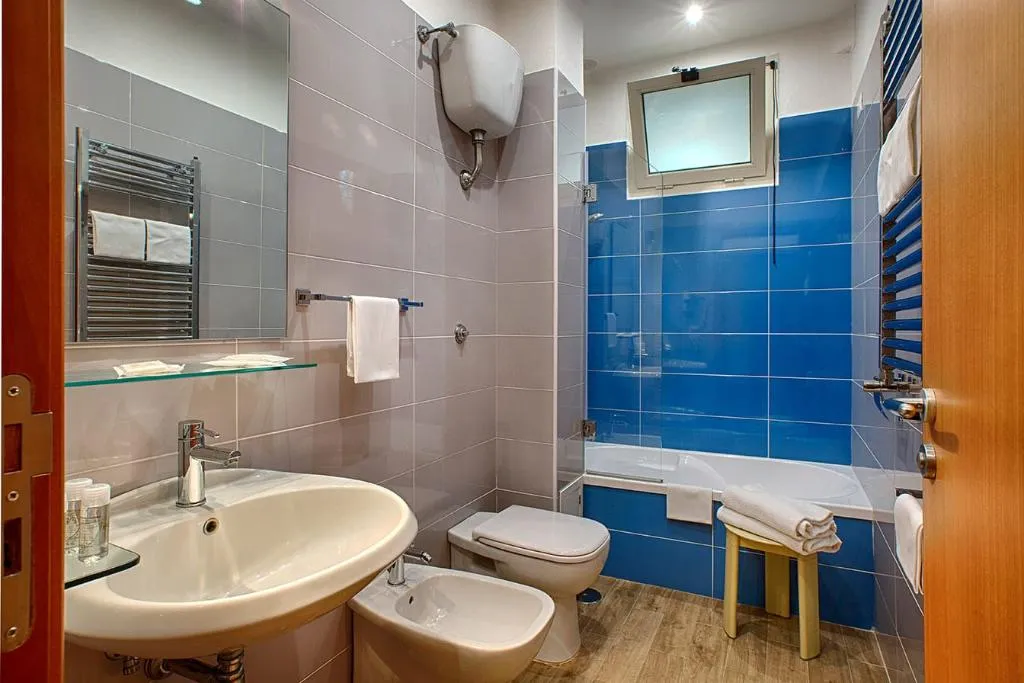 Room, American Hotel, Naples