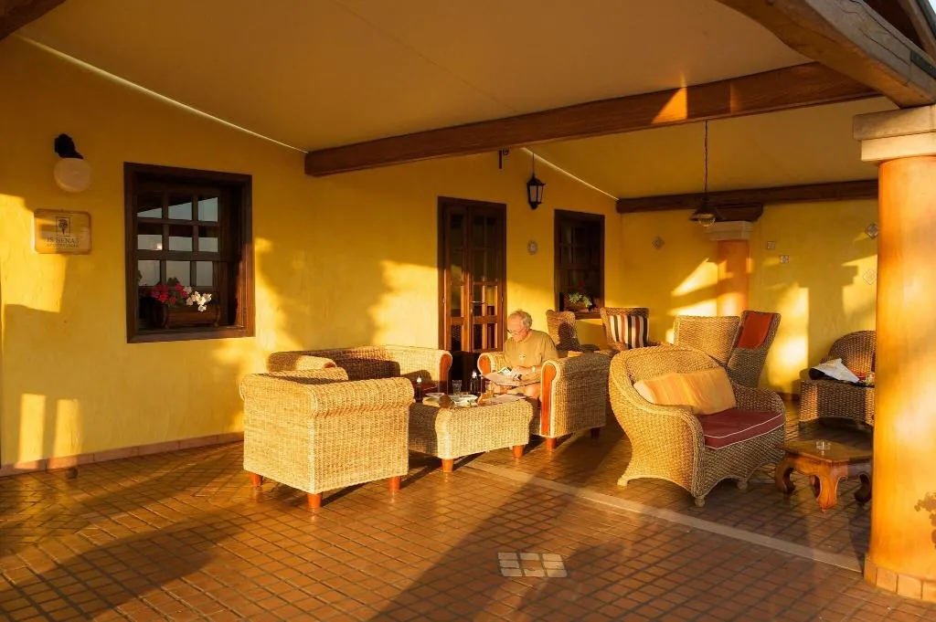 Terrace, Is Benas Country Lodge, Cagliari