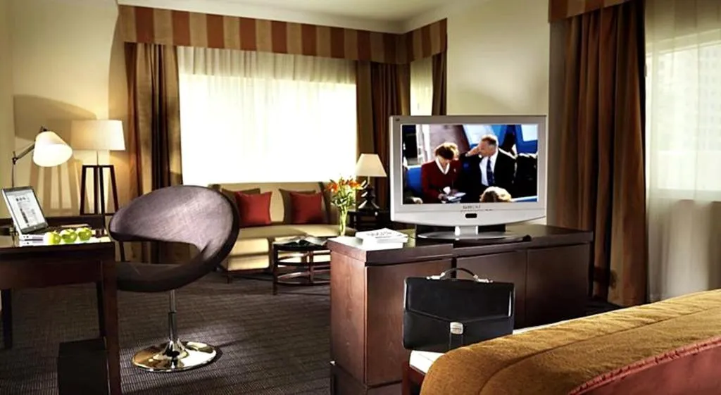 Room, Radisson Blu Hotel Dubai Barsha Heights, Dubai