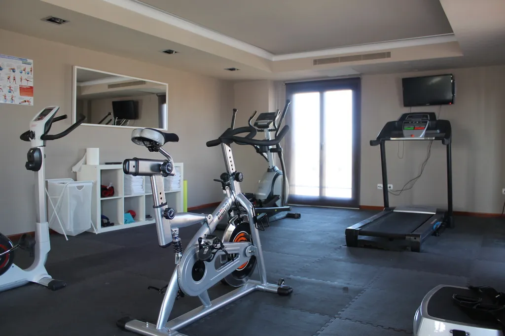 Sports and Entertainment, El Tollo Hotel Restaurante, Valencia