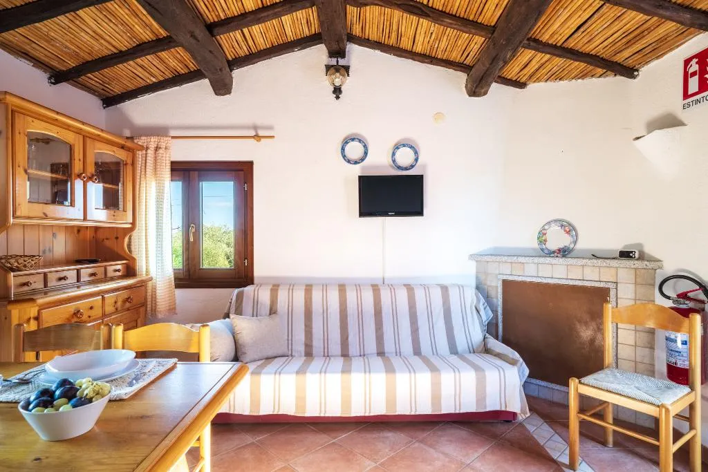 APARTMENT CAPACITY 4 Room, Appartamenti Tiffany, Olbia