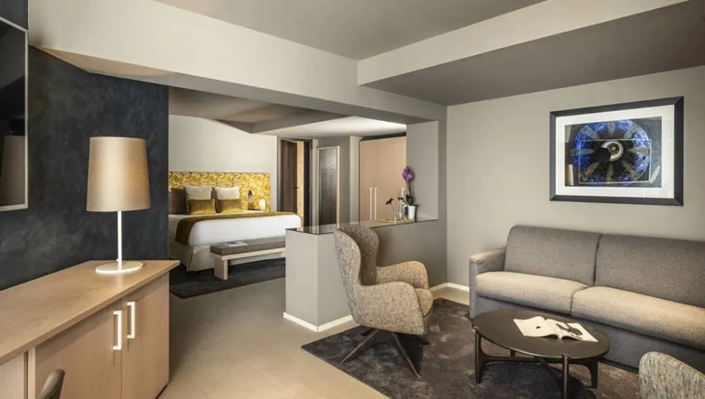 Room, The Waterfront Hotel, Malta