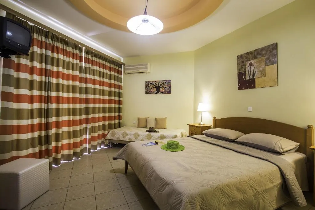 Room, Lyristis Apartments Plus, Rhodes