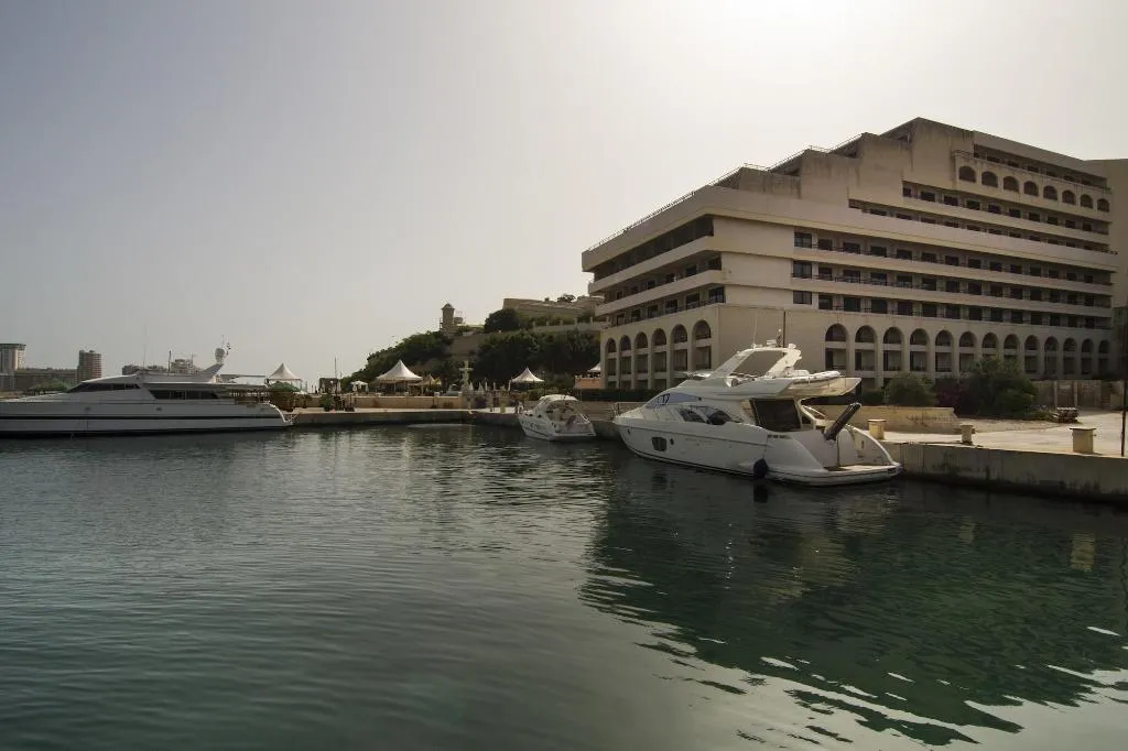 Sports and Entertainment, Grand Hotel Excelsior, Malta