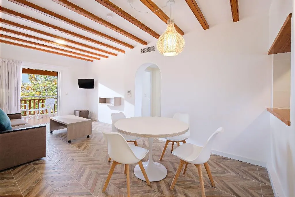 APARTMENT TWO BEDROOMS Room, AzuLine Apartamentos Can Sanso, Ibiza
