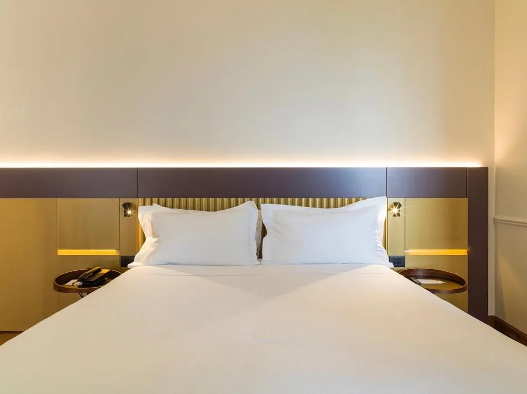 STUDIO CAPACITY 1 Room, UNA Hotels One Catania Wellness & SPA, Catania