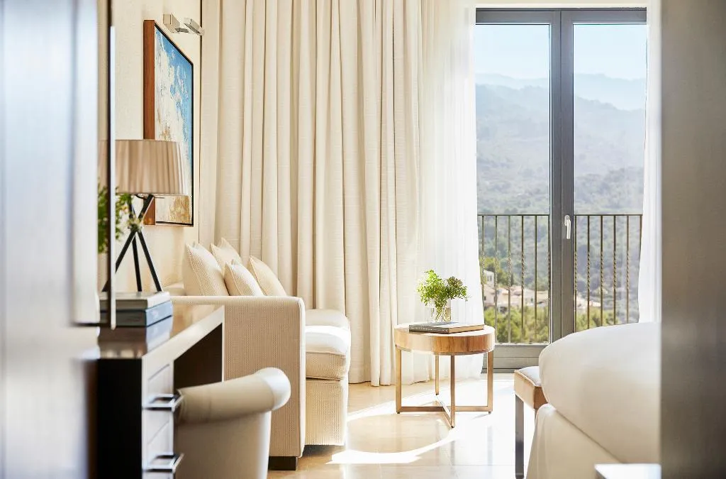 DOUBLE DELUXE Room, Jumeirah Mallorca, Majorca