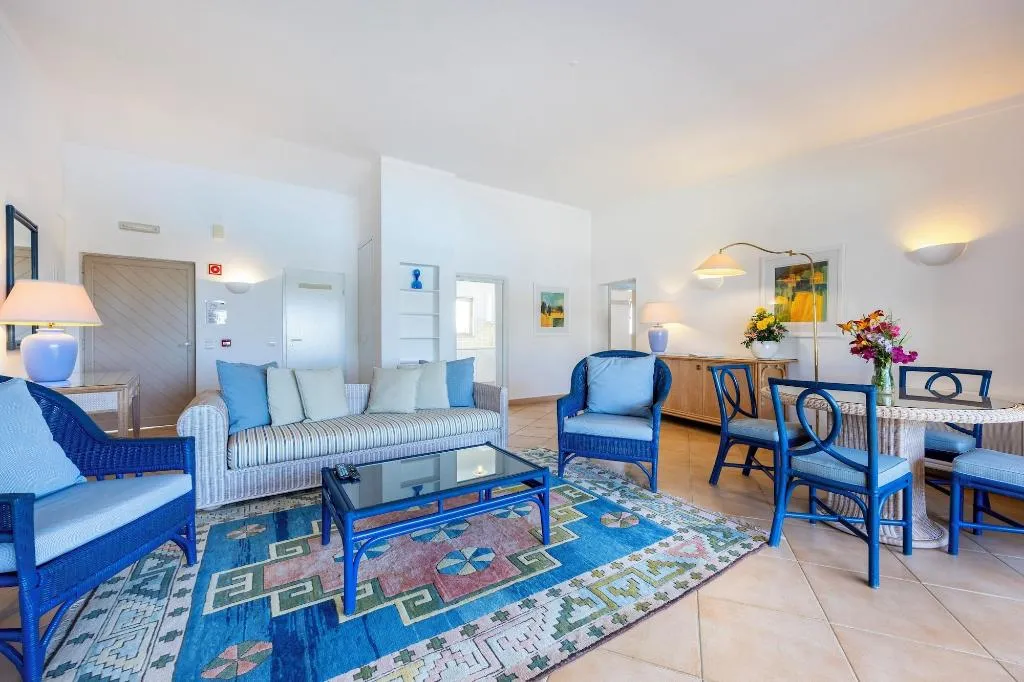 Room, Vila Palmeira, Algarve