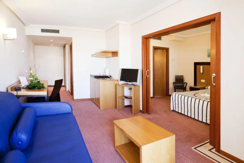 SUITE KING SIZE BED Room, Hotel Bonalba Alicante, Costa Blanca